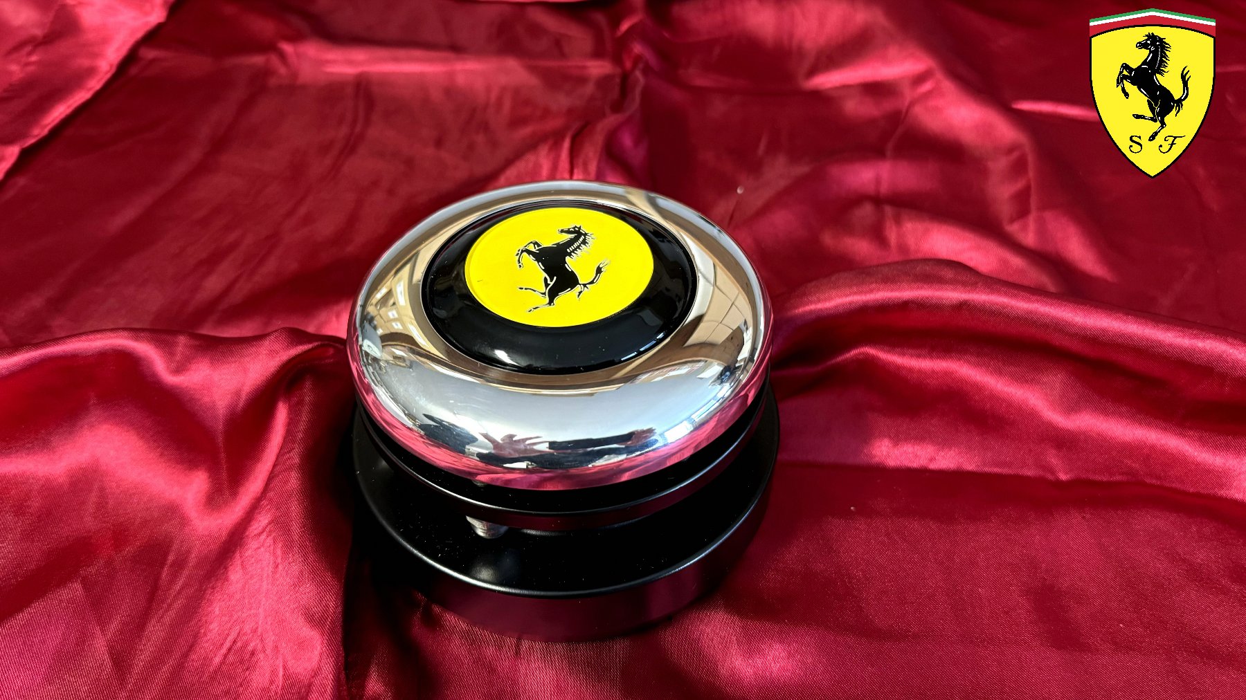 Chrome hub horn button Ferrari 275 330 365