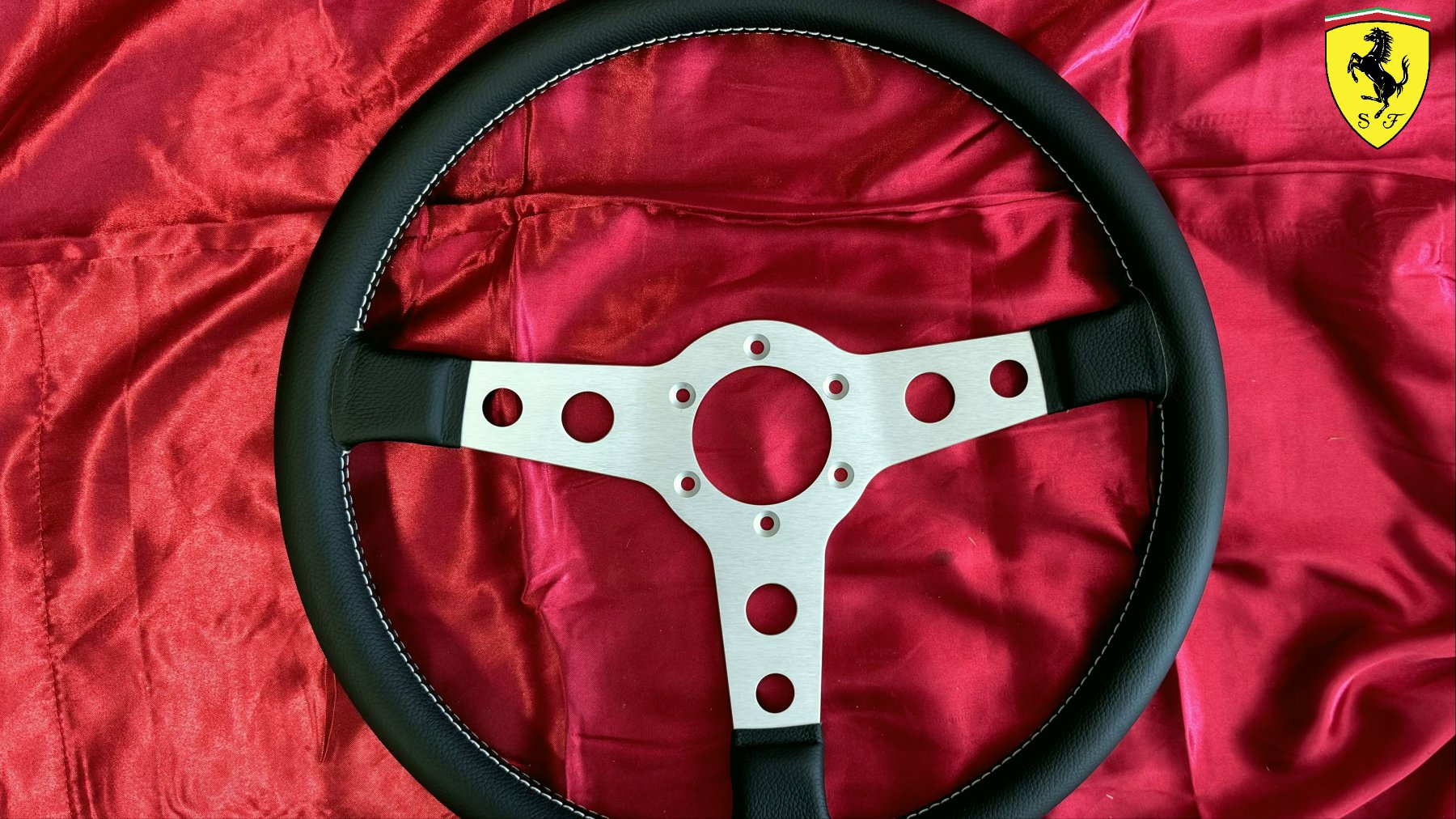 Steering wheels Ferrari 246 36cm 