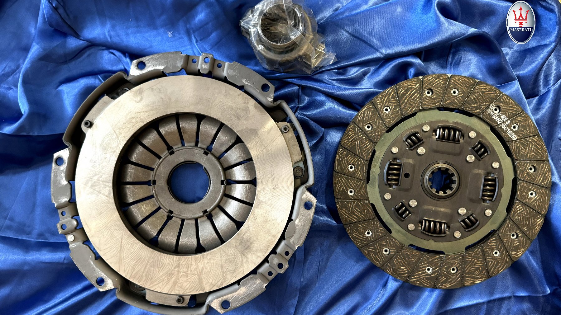 Clutch kit Maserati 3200 diametro 235mm